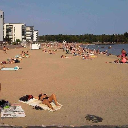 Meren Laeheisyydessae Iso Yksioe Helsingfors Exteriör bild