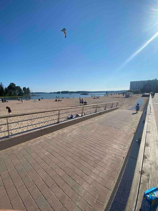 Meren Laeheisyydessae Iso Yksioe Helsingfors Exteriör bild
